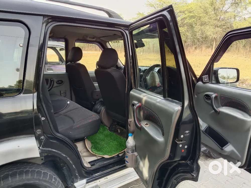 Mahindra Scorpio Classic 2010