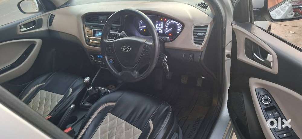 Hyundai I20 Sportz 1.2 Bs-iv, 2015, Petrol