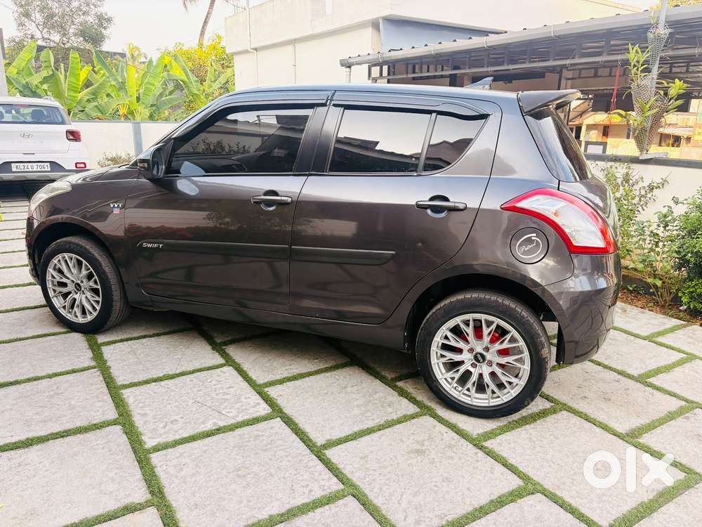 Maruti Suzuki Swift Vxi, 2016, Petrol