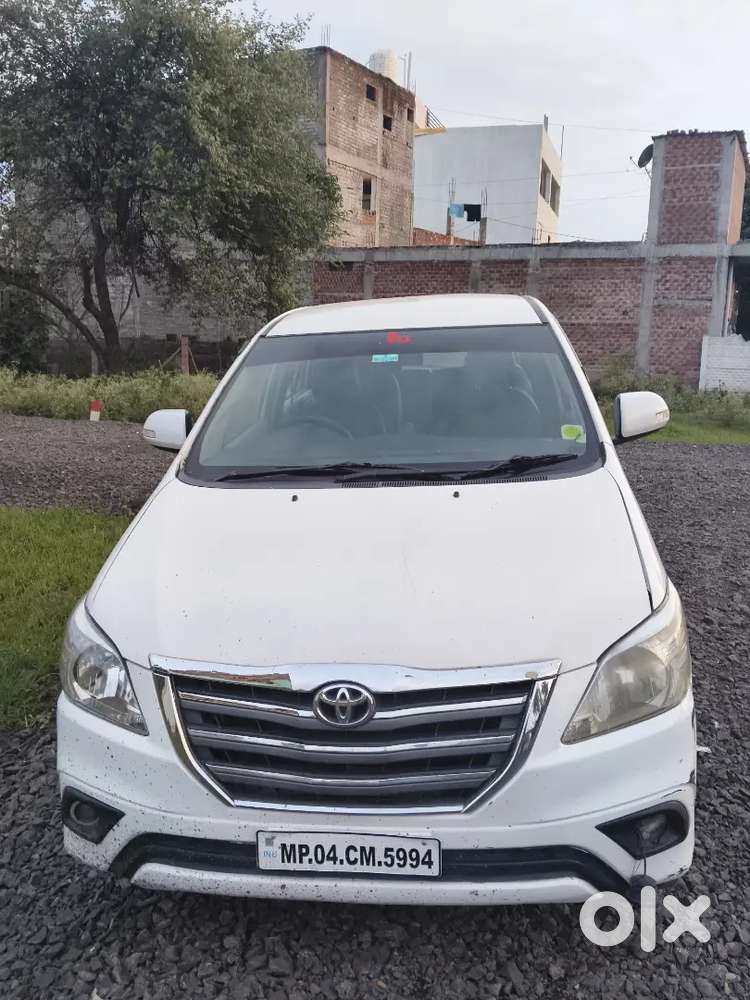 Toyota Innova 2.5 G 2014 Diesel 7 Str