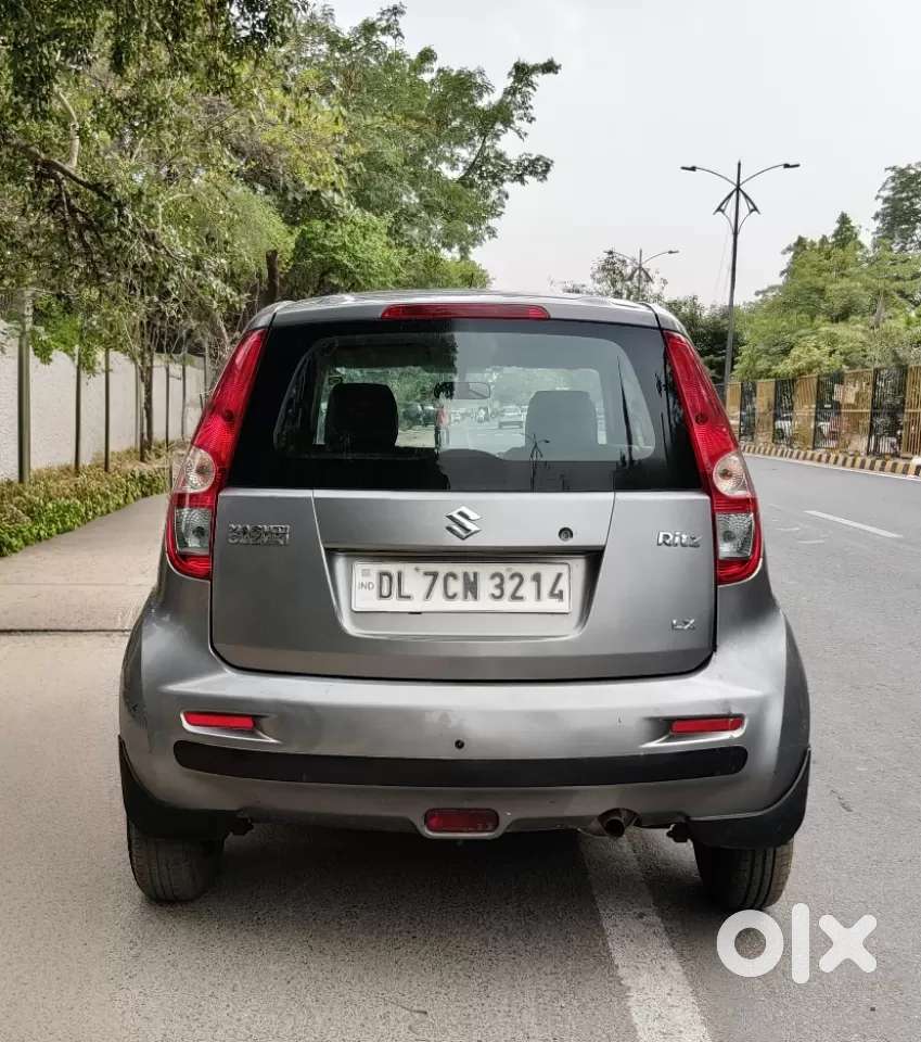 Maruti Suzuki Ritz Lxi, 2012, Petrol