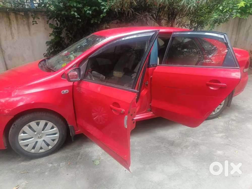 Volkswagen Vento Cng + Petrol