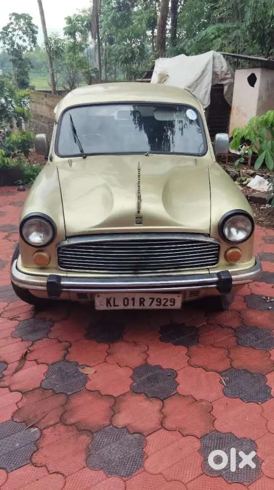 Ambassador Classic 2000 Model