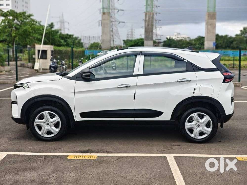 Tata Nexon Fearless Plus (ps) 1.2 Icng 6mt Red Dark Edition, 2025, C..