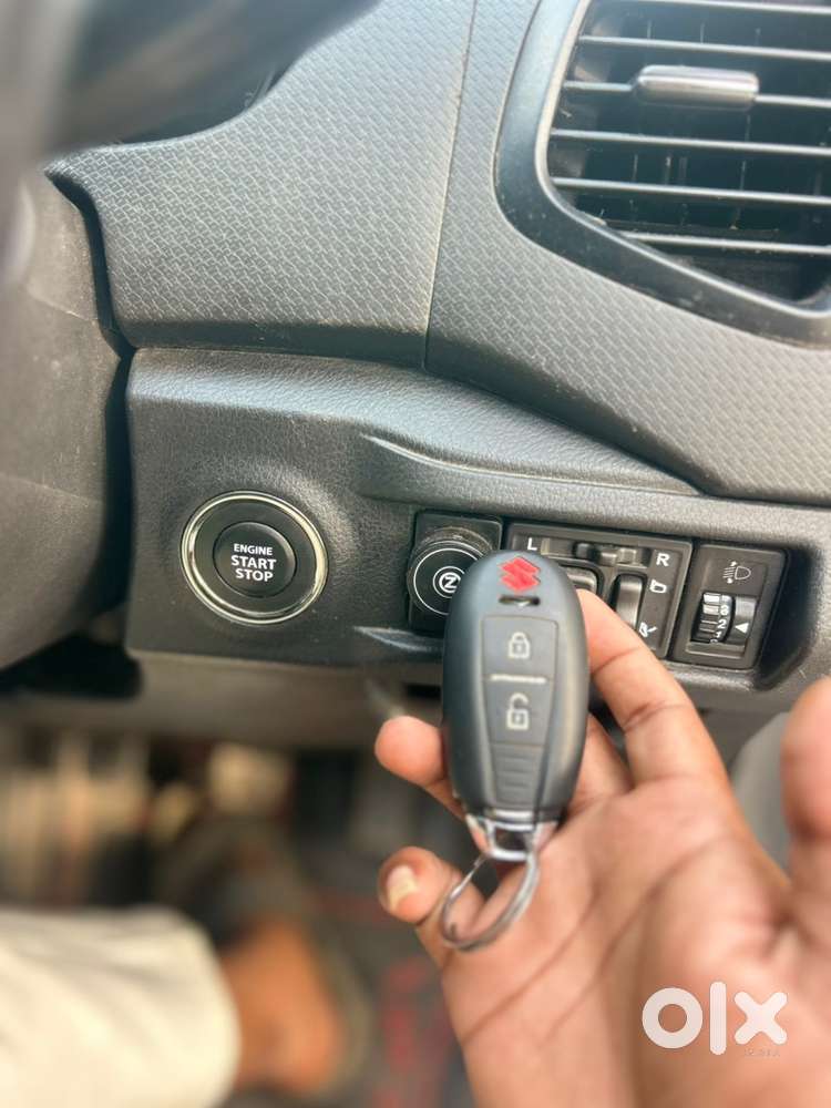 Maruti Suzuki Brezza Petrol Good Condition
