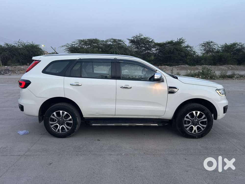 Ford Endeavour 3.2 Titanium 4x4 At, 2019, Diesel