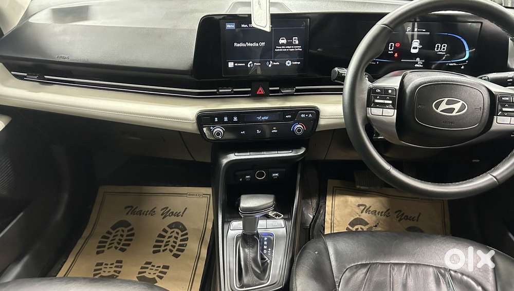 Hyundai Verna 1.5 Sx Ivt, 2025, Petrol
