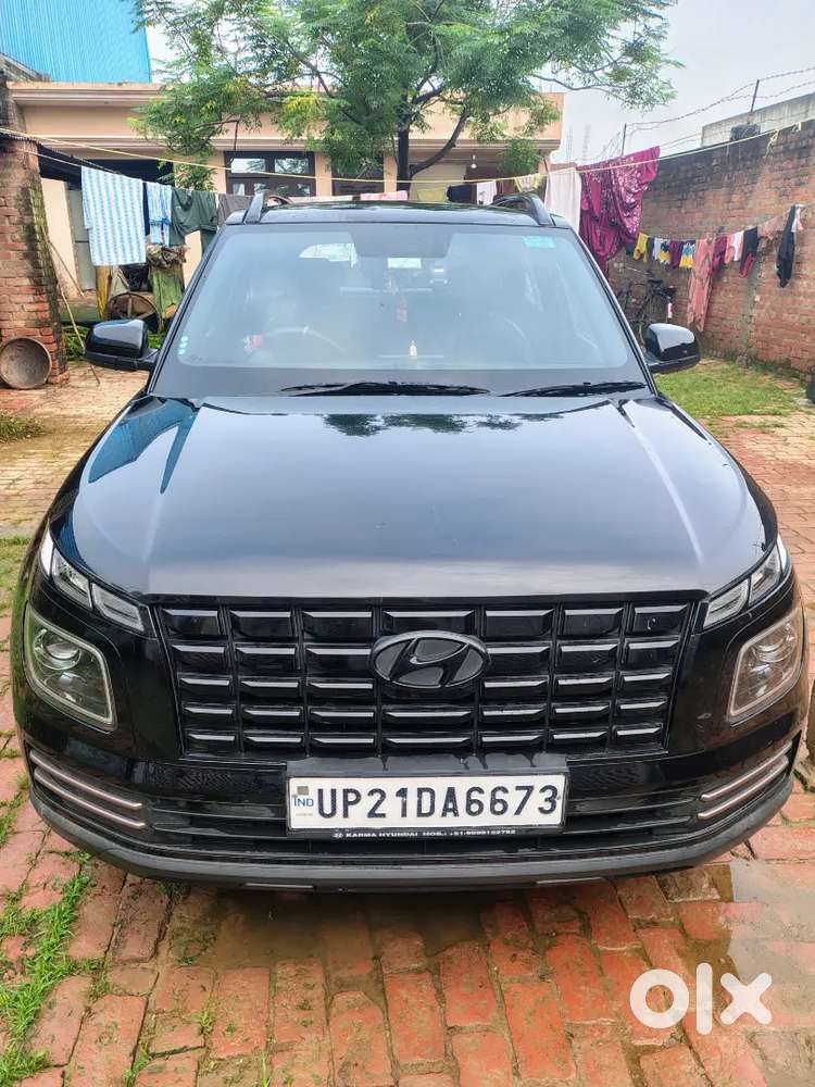 Hyundai Venue Petrol 2023