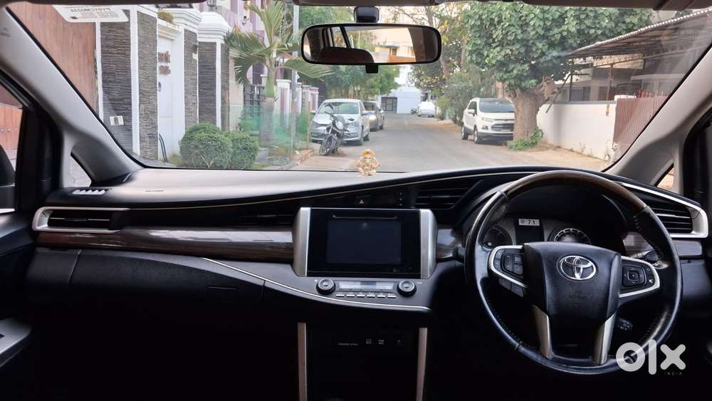 Toyota Innova Crysta 2.8 Z, 2016, Diesel