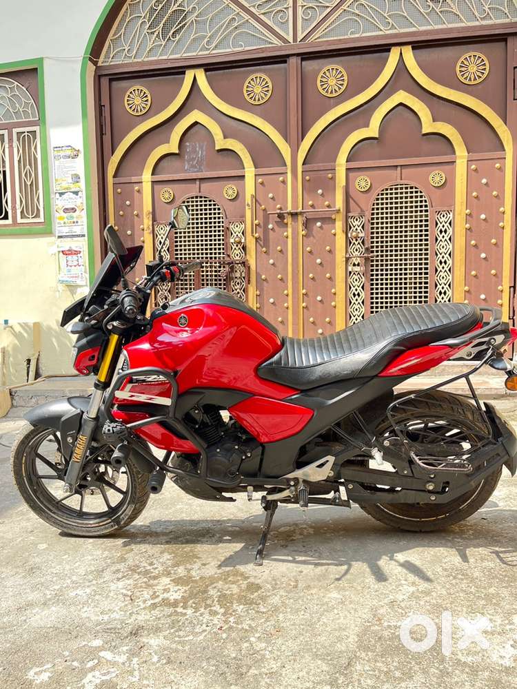 S Fi V3 Fz Red Bike Price Yamaha FZS-FI V3 Matte Red And Matte Grey