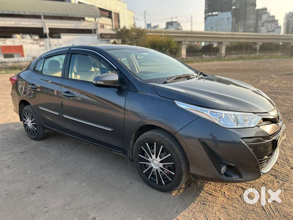 Toyota Yaris G Cvt, 2018, Petrol