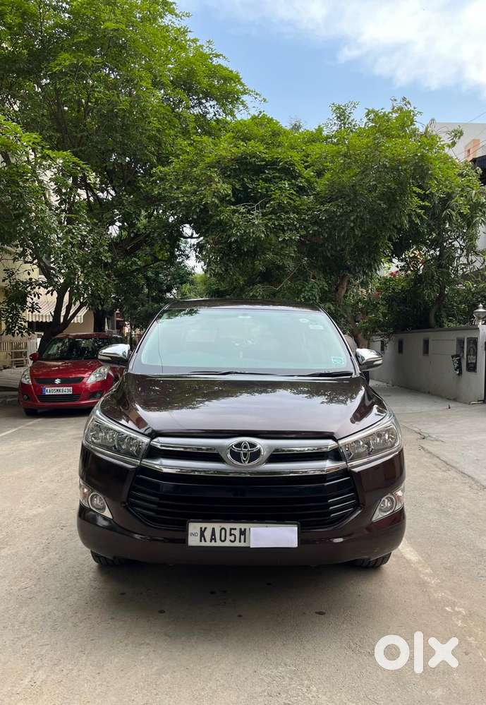 Toyota Innova Crysta 2.8 Gx At, 2017, Diesel