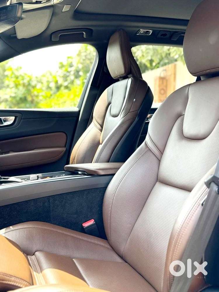 Volvo Xc60 D5 Awd Automatic, 2021, Diesel