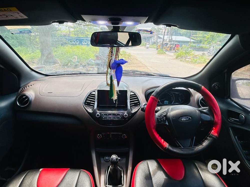 Ford Freestyle 2018 Petrol 90000 Km Driven