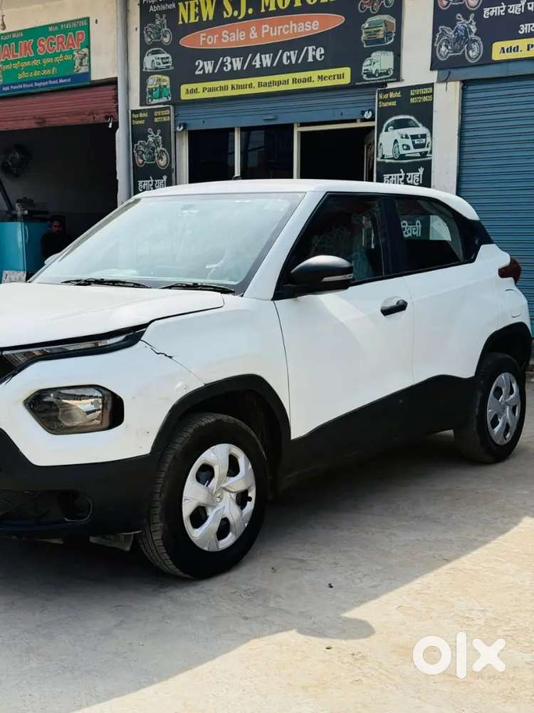 Tata Punch Pure Petrol