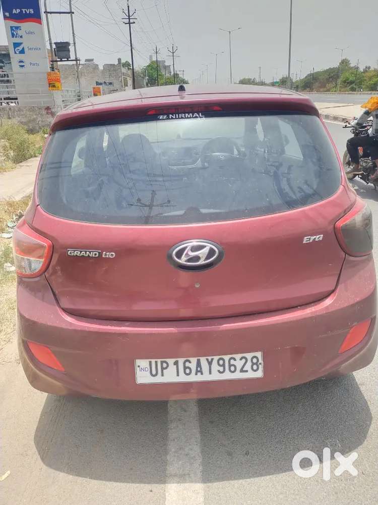 Hyundai Grand I10era 2015 Diesel 75000 Km Driven
