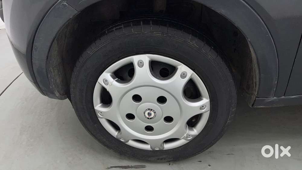 Tata Nexon 1.2 Revotron Xm, 2018, Petrol