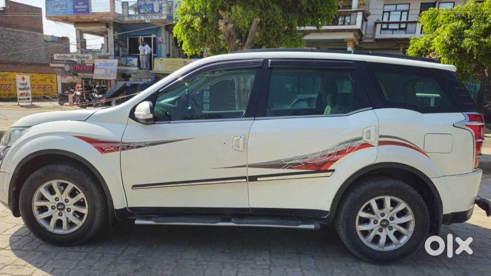 Mahindra Xuv500, 2015