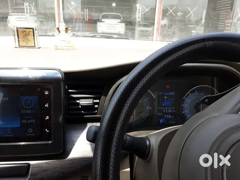 Toyota Rumion 2025 Petrol Well Maintained