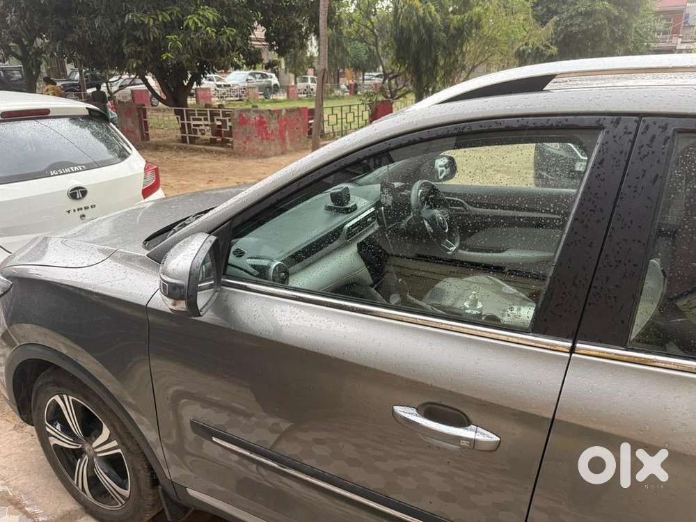 Mg Astor 2024 Cvt Petrol Well Maintained