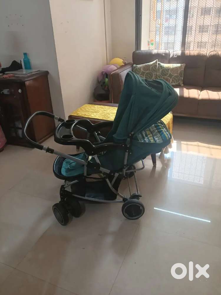 Pram with rocker