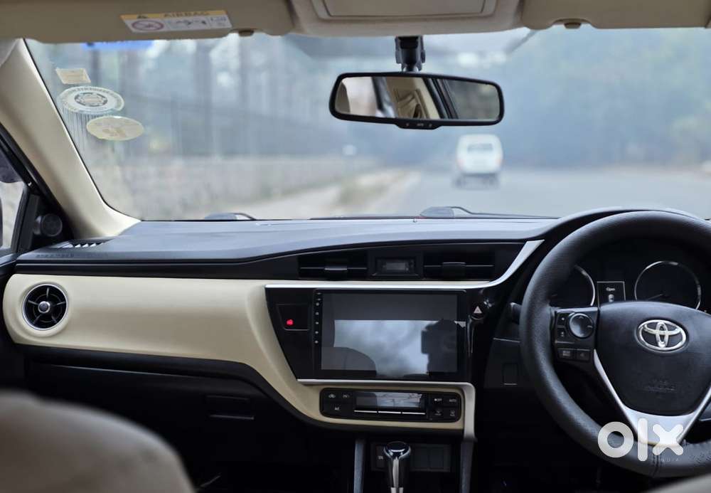 Toyota Corolla Altis 1.8 G Cvt, 2017, Petrol