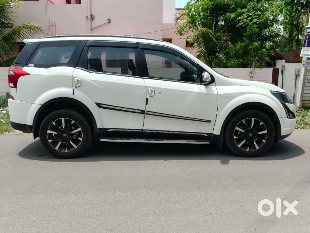 Mahindra Xuv500 W11 Option Awd, 2021, Diesel
