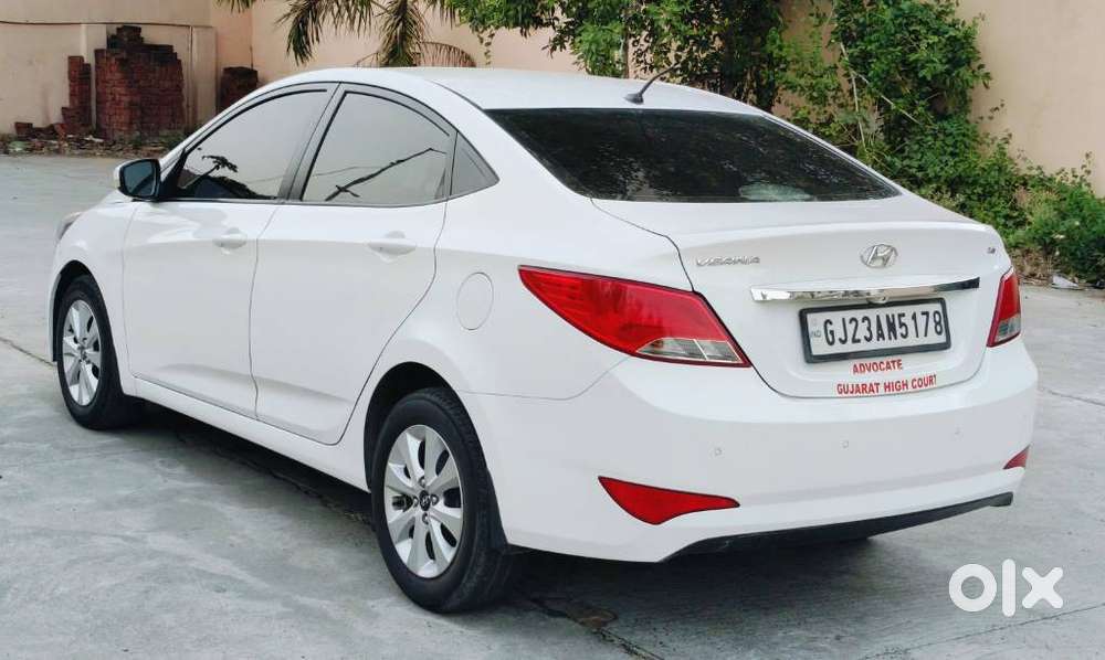 Hyundai Verna Vtvt 1.6 Sx, 2015, Petrol