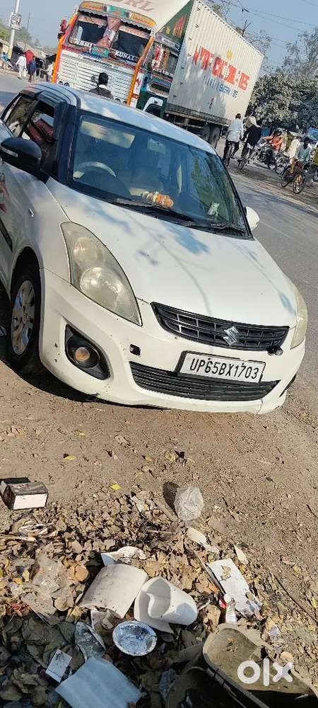 Dzire Gadi Bech Rahe Hai