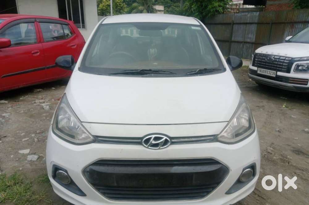 Hyundai Xcent, 2015