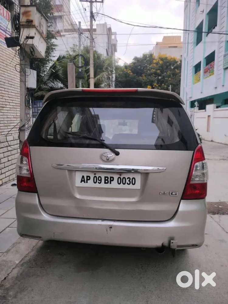 Toyota Innova 2008 Diesel 266000 Km Driven