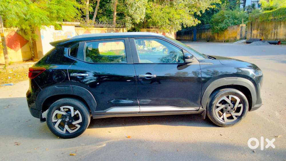 Nissan Magnite 1.0 Xv Turbo Cvt, 2022, Petrol