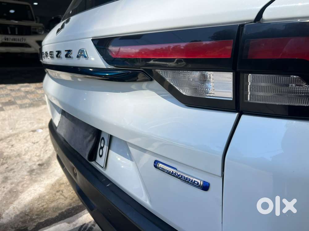 Maruti Suzuki Brezza 1.5 Vxi Smart Hybrid, 2022, Petrol