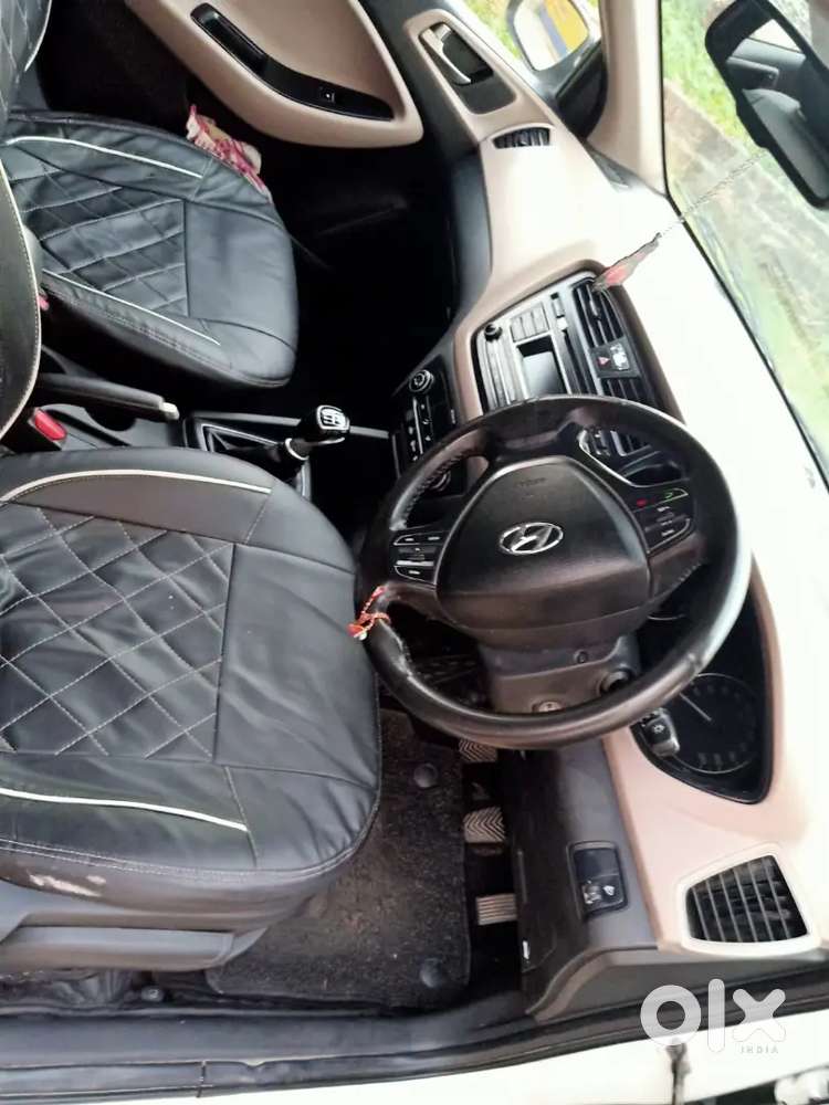 I20 For Sale In New Tyre Apollo, Excellent  Condition  Ac, Engine ,