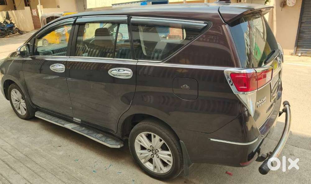 Toyota Innova Crysta 2.8 Z, 2016, Diesel