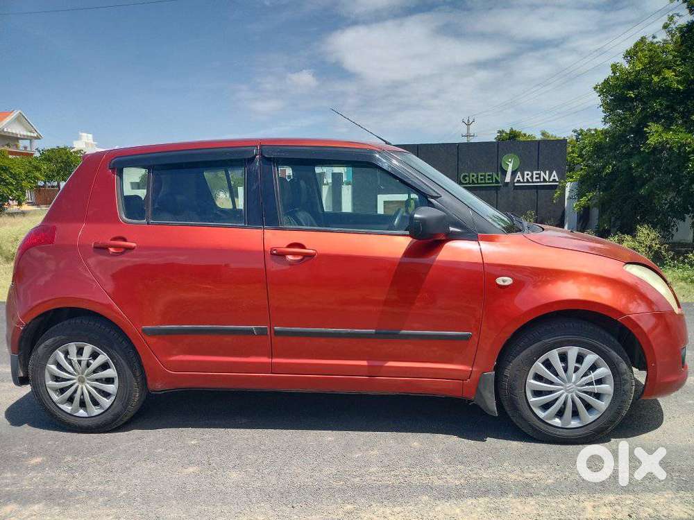 Maruti Suzuki Swift, 2011, Petrol