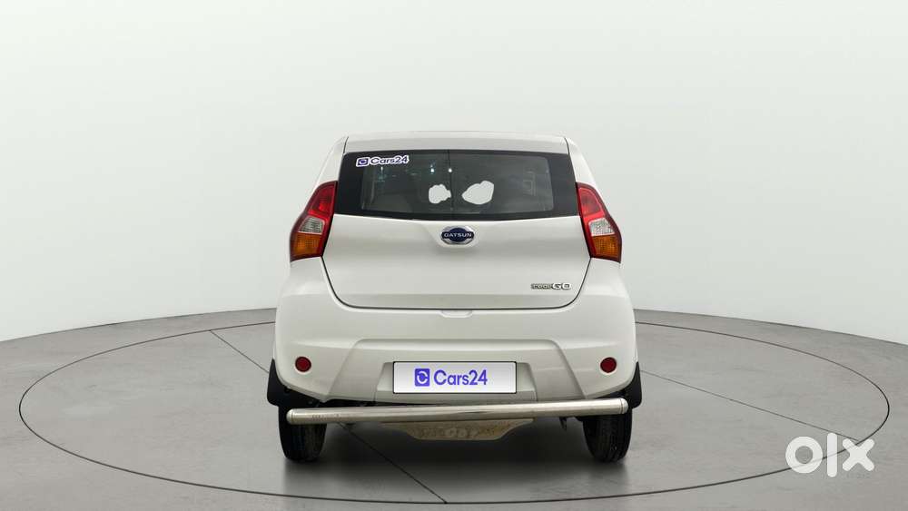 Datsun Redigo T Option, 2016, Petrol