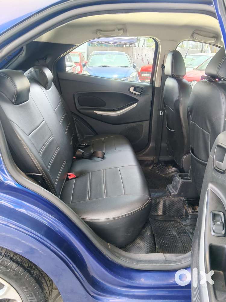 Ford Figo 1.2p Titanium Mt, 2015, Petrol