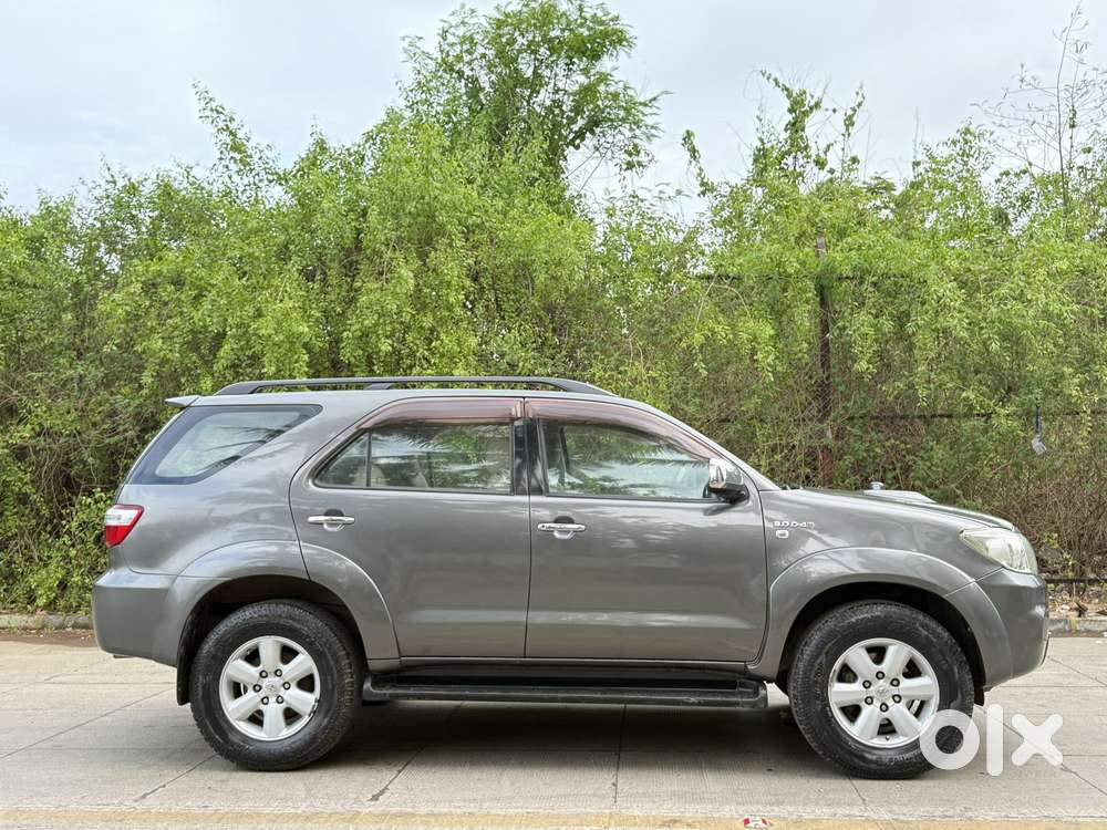 Toyota Fortuner 3.0 4x4 Manual, 2010, Diesel