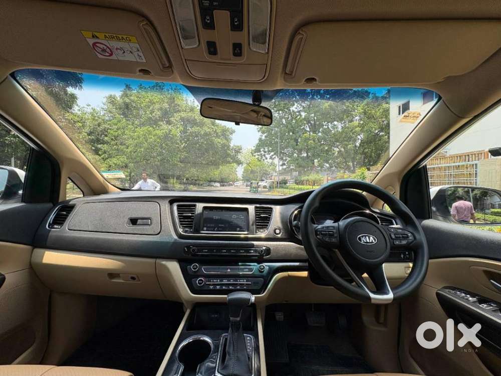 Kia Carnival Prestige, 2021, Diesel