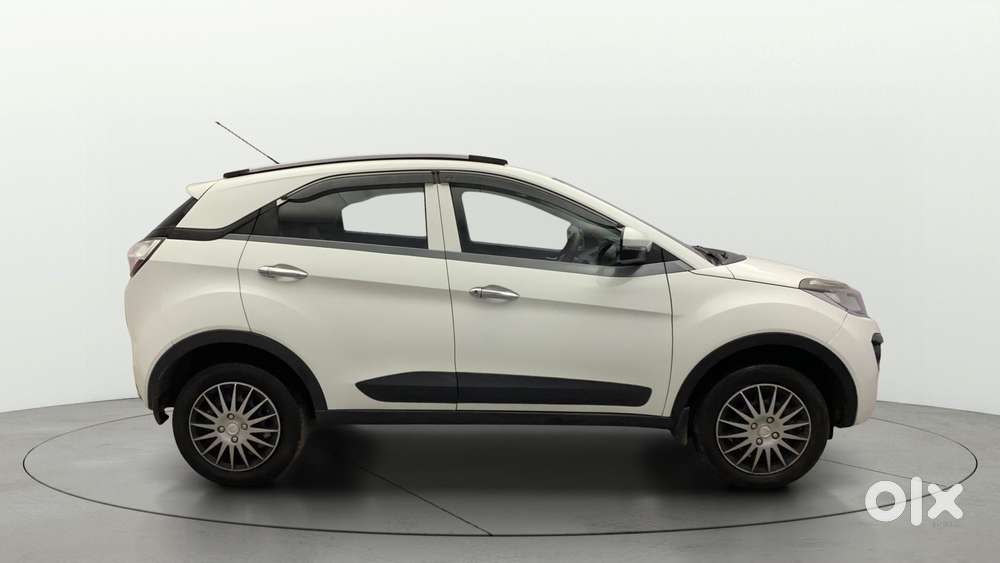 Tata Nexon 1.2 Revotron Xm, 2018, Petrol