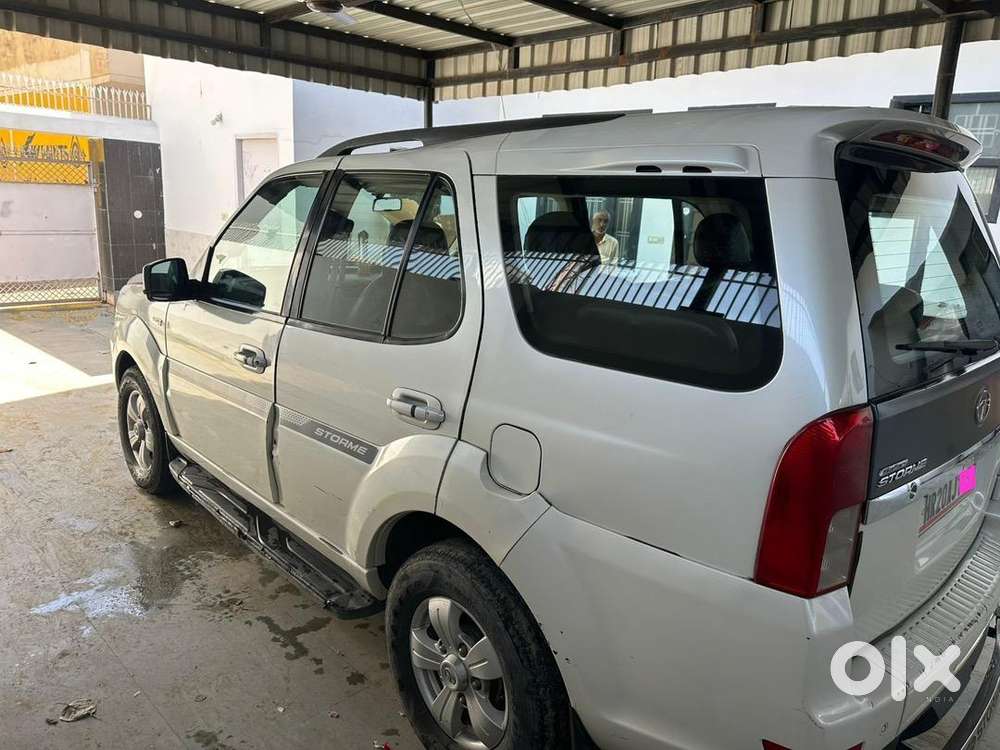Tata Safari Storme 2017 Diesel Well Maintained