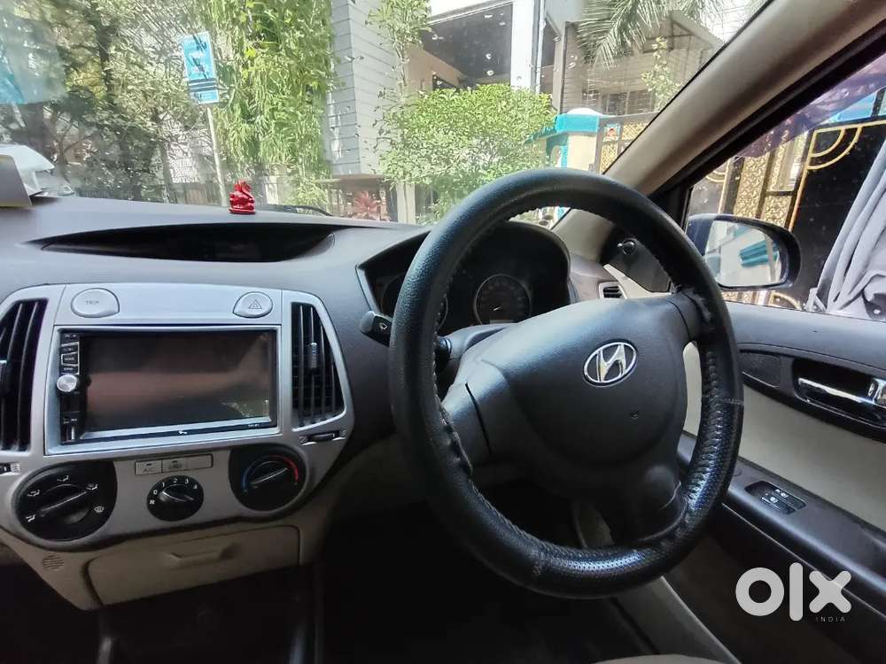 Hyundai I20 2011 Cng Well Maintained