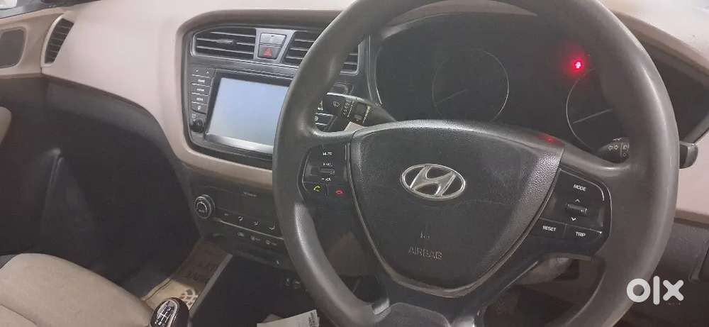 Hyundai I20 Asta With Airbag And 17 Inch Alloy Diesel 2017