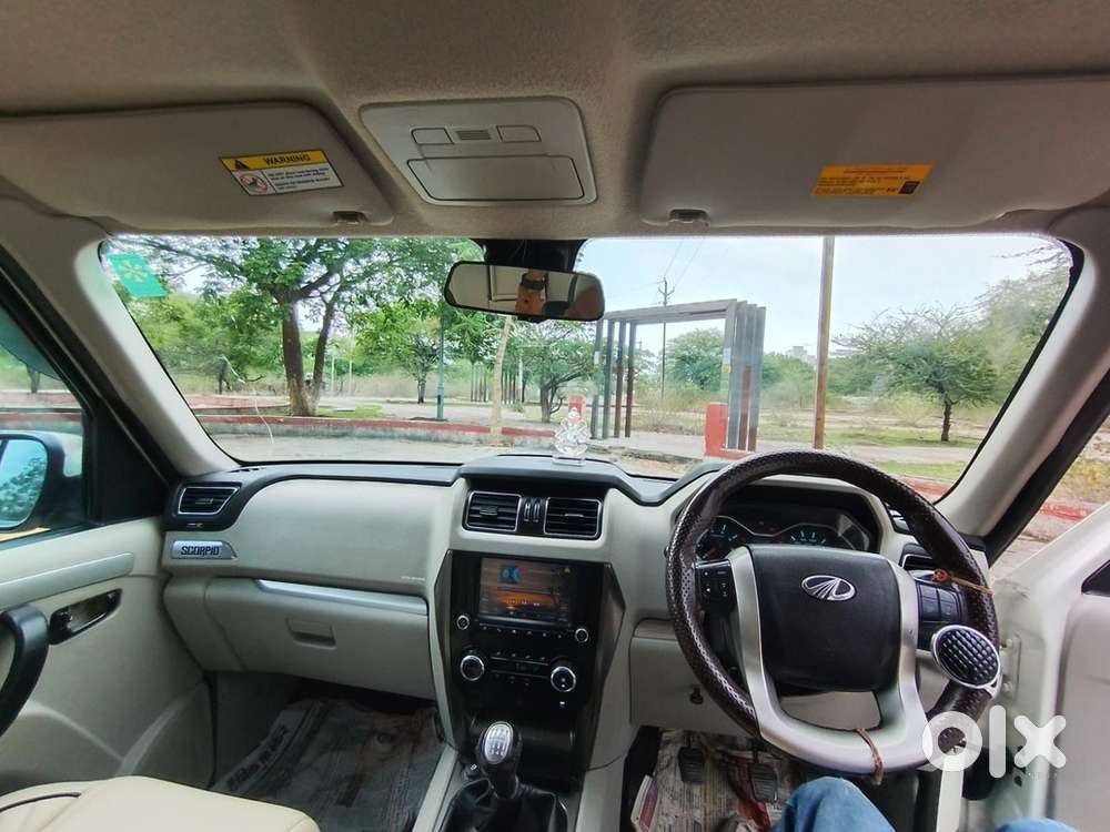 Mahindra Diesel Car 2019 S11