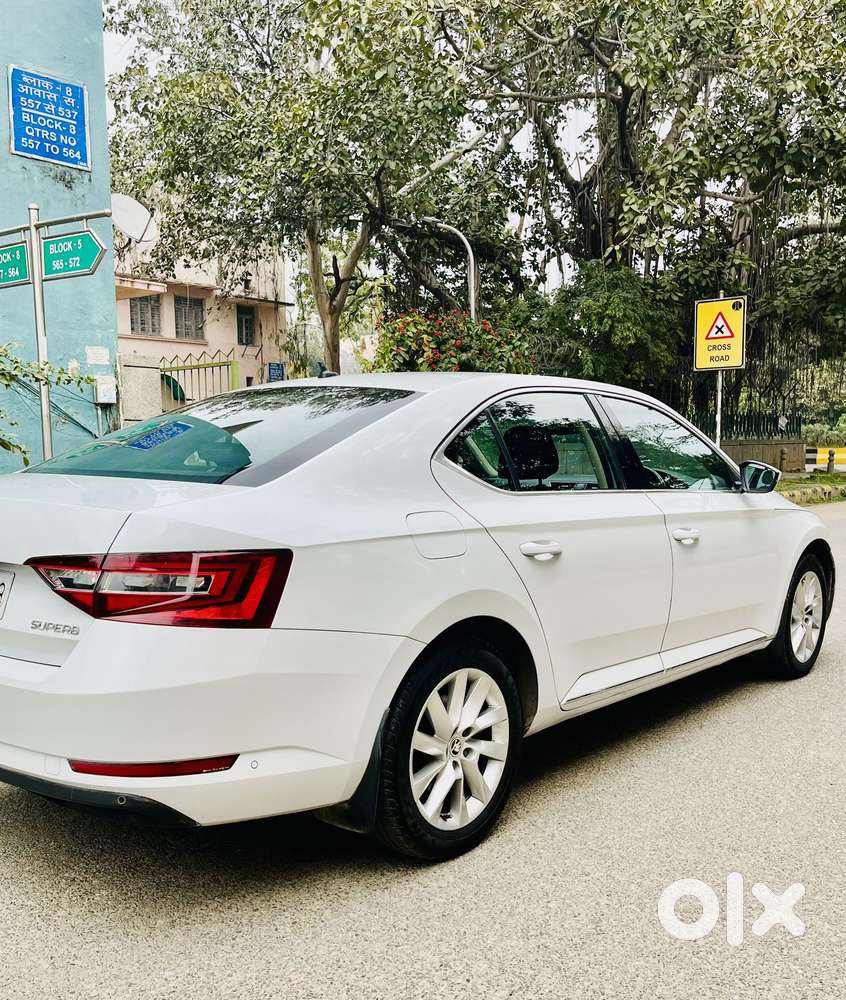 Skoda Superb L&k 2.0 Tdi At, 2019, Diesel