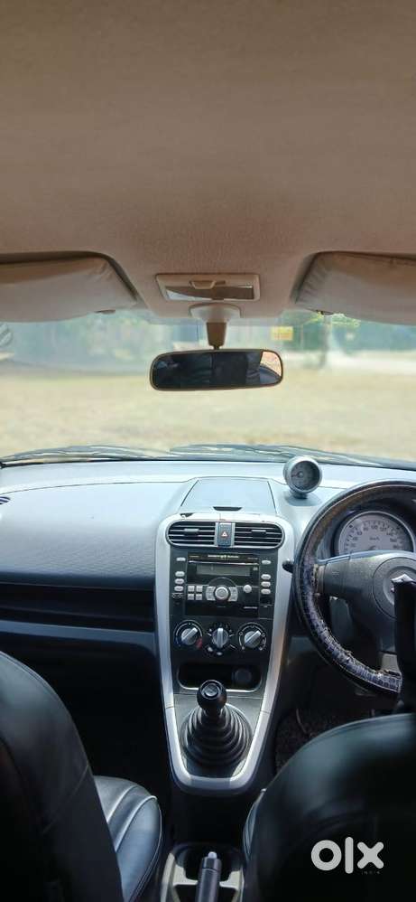 Maruti Suzuki Ritz, 2011, Petrol