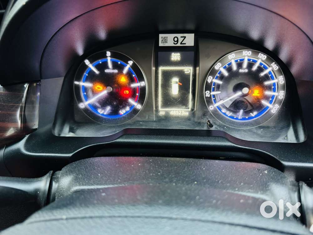 Toyota Innova Crysta 2.4 V 8 Str, 2025, Diesel