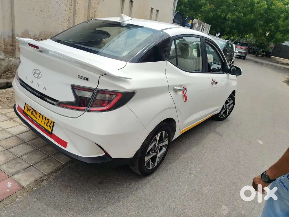 Hyundai Aura Sx 2026 Cng