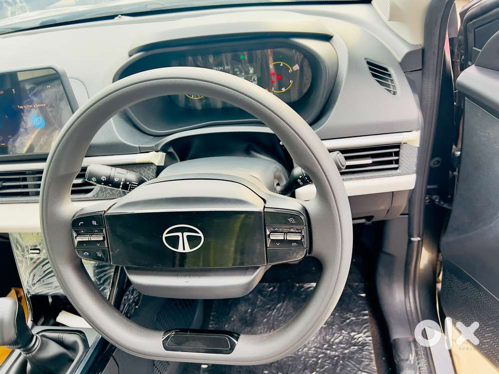 Tata Nexon Creative 1.2 Revotron Petrol 6 Mt, 2026, Petrol